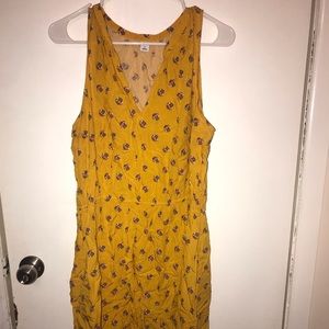 yellow flower dress